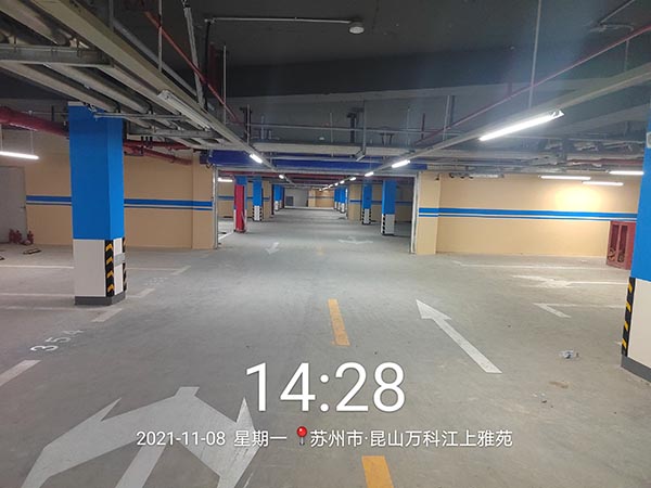 蘇州停車場環(huán)氧地坪漆多少一平方米？中穎價格合理