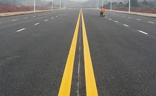 蘇州市政道路標線每米成本價多少錢？江蘇中穎價格合理